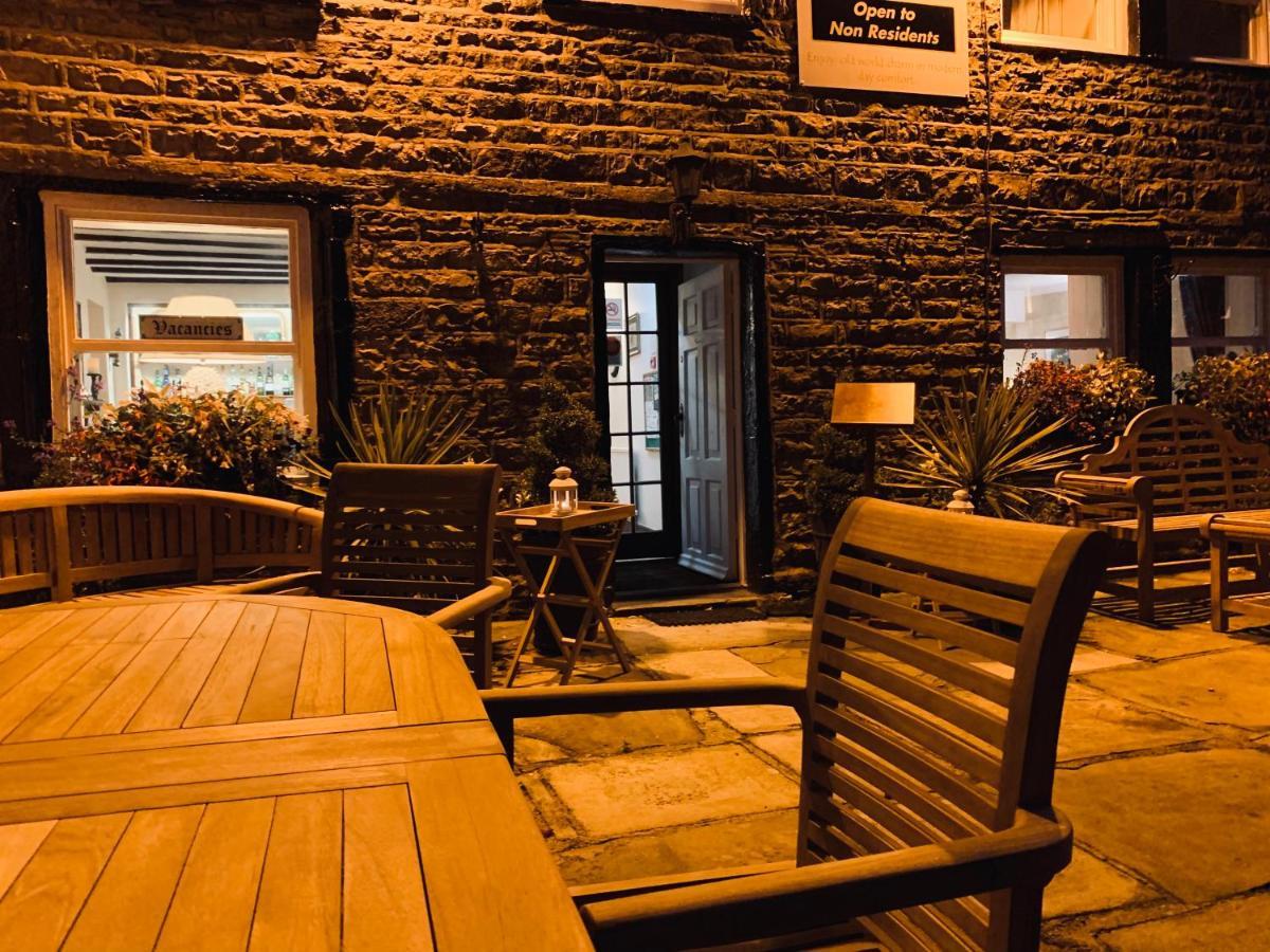 Cocketts Hotel Hawes Exterior photo